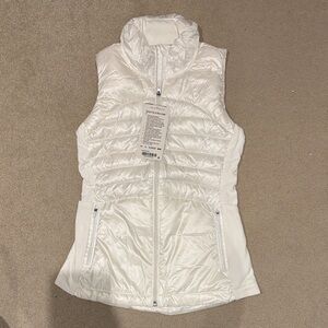 NWT Lululemon White/Ivory Puffer Vest